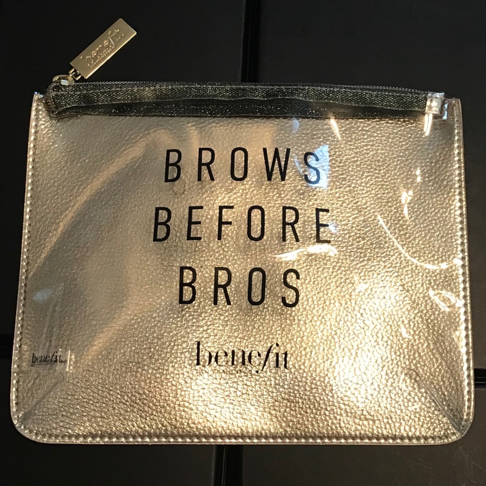 BENEFIT COSMETIC BAG - NEW